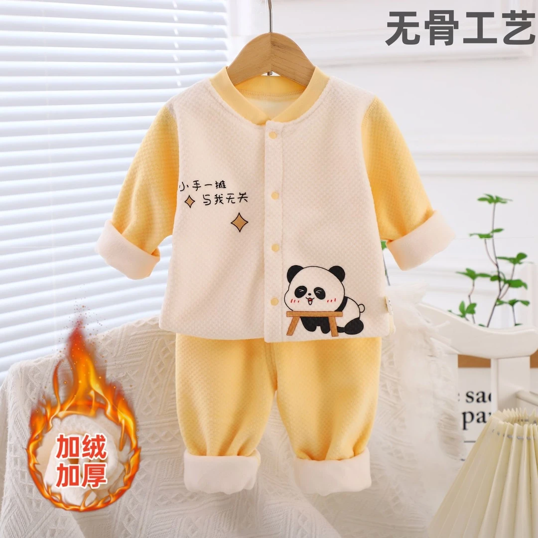 婴儿加绒保暖套装儿童秋冬款加厚开衫两件套男女宝宝秋季卡通衣服