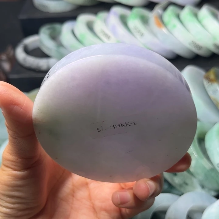 定制翡翠未镶嵌手镯