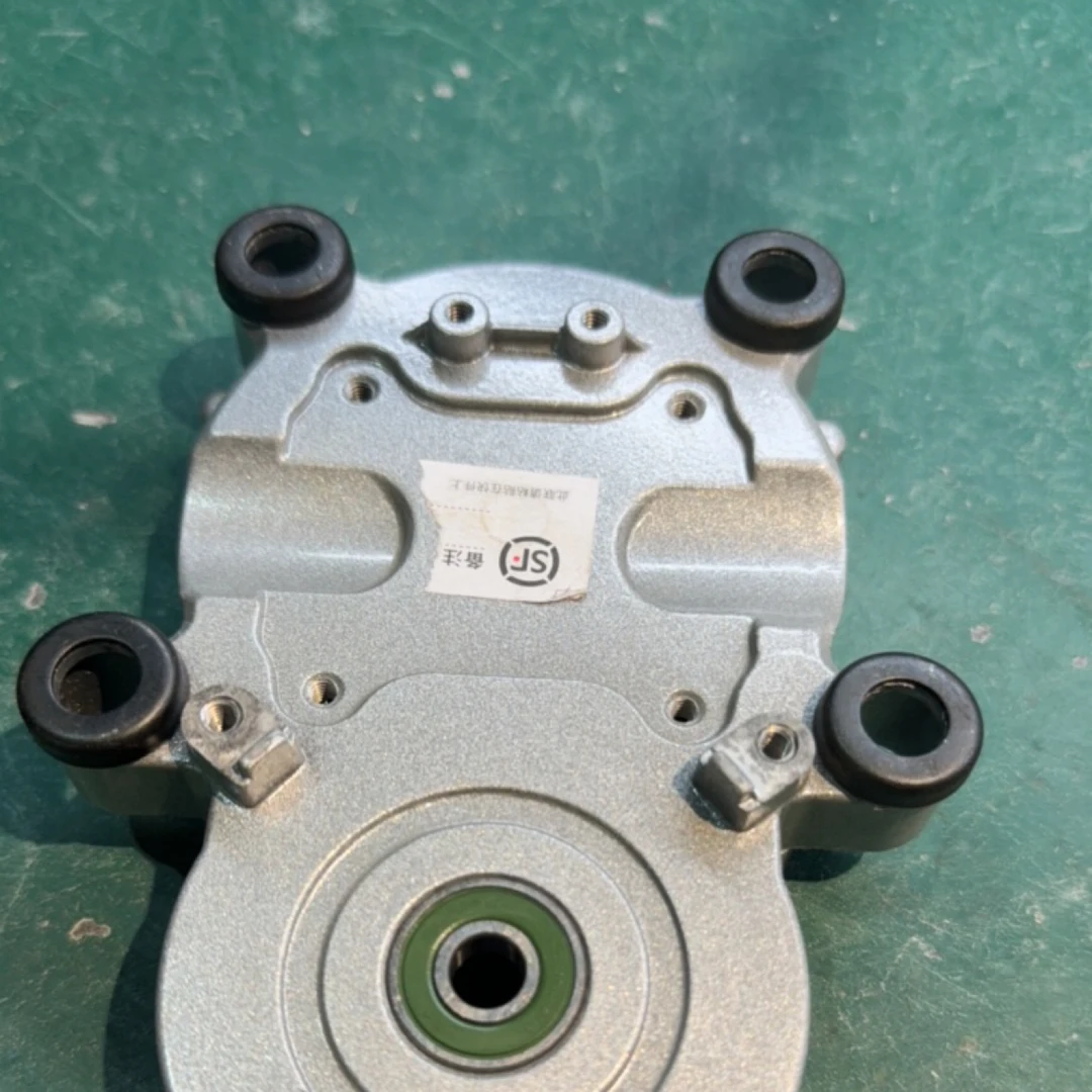 博来．博尔特．7204齿轮箱