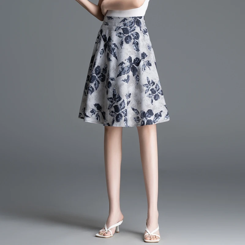 2025早秋新款A字裙藏青花垂感气质伞裙时尚短款显瘦半身裙91068