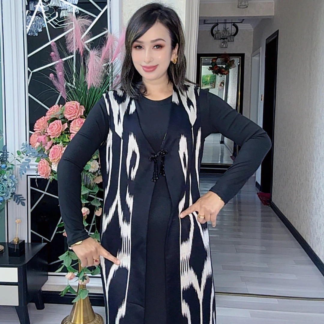 艾特莱斯风格长款马甲时尚百搭气质优雅（ئايرىم  ئۇزۇن جىلىتكە)