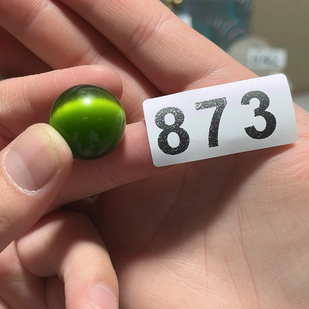 未镶嵌水晶大型摆件（非配饰）