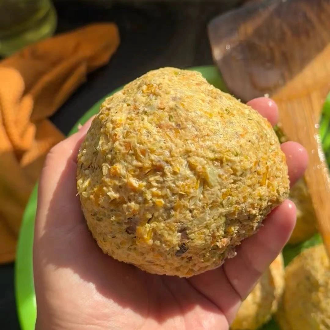 牛肉蔬菜营养大肉丸湿粮保质期2个月宠物使用