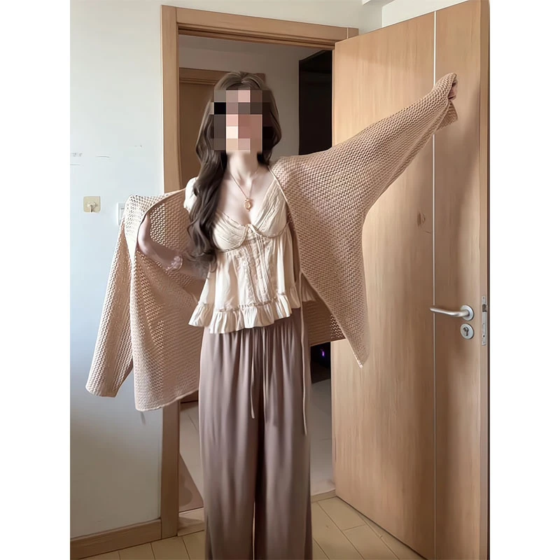 慵懒蝙蝠袖镂空针织衫开衫氛围感韩系外套纯欲内搭显瘦宽松休闲裤