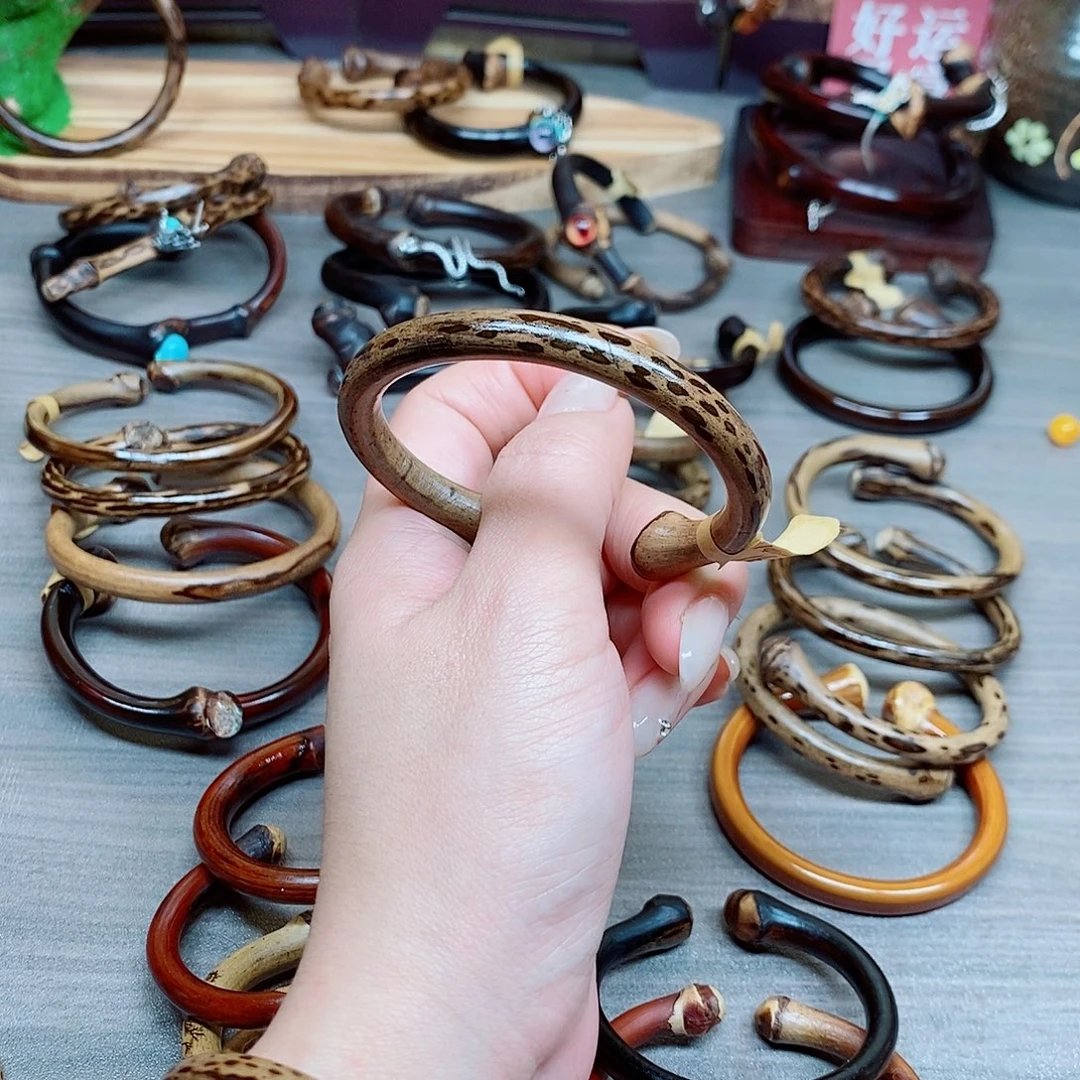 吊坠藤艺金刚豹14/16手围