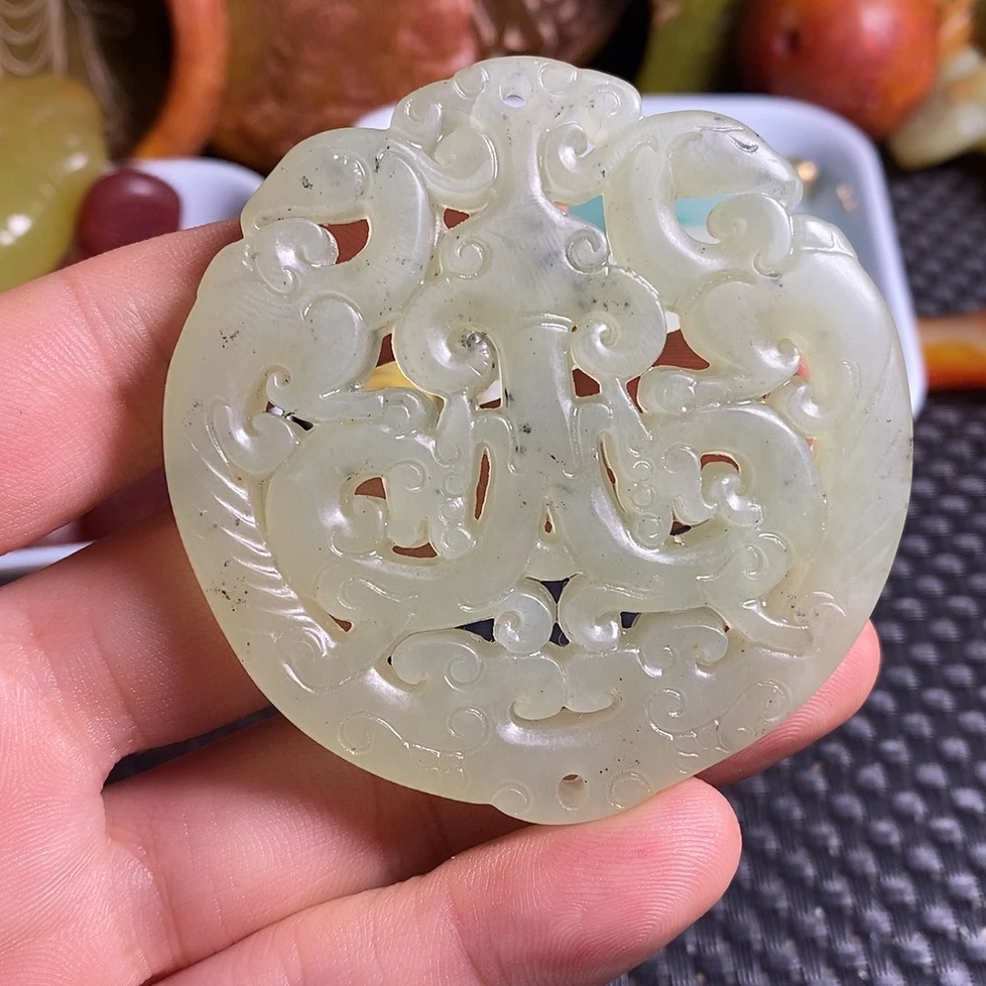 岫玉未镶嵌珠宝奇石