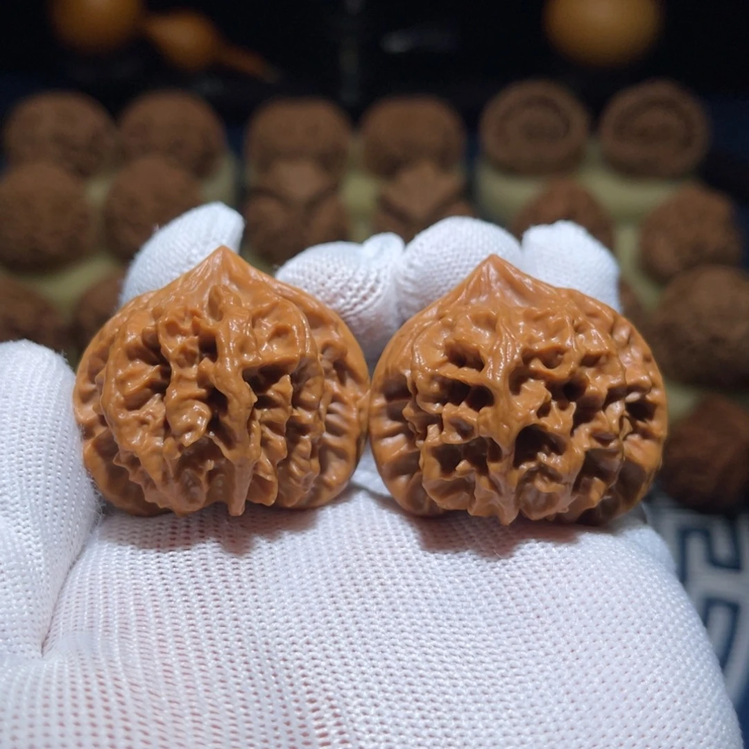 文玩核桃把件昌平山地大龙40-42-36