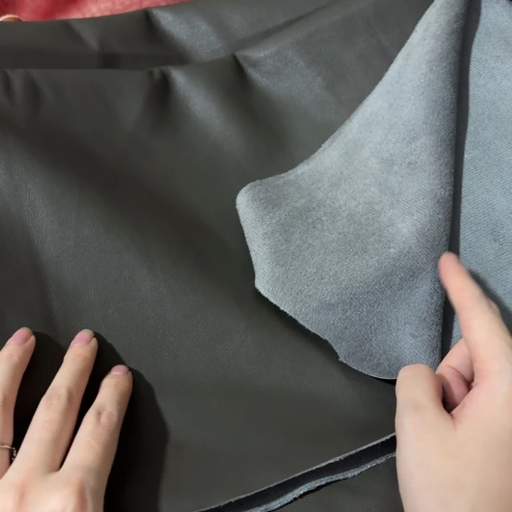 混纺军绿色高货麂皮1米。