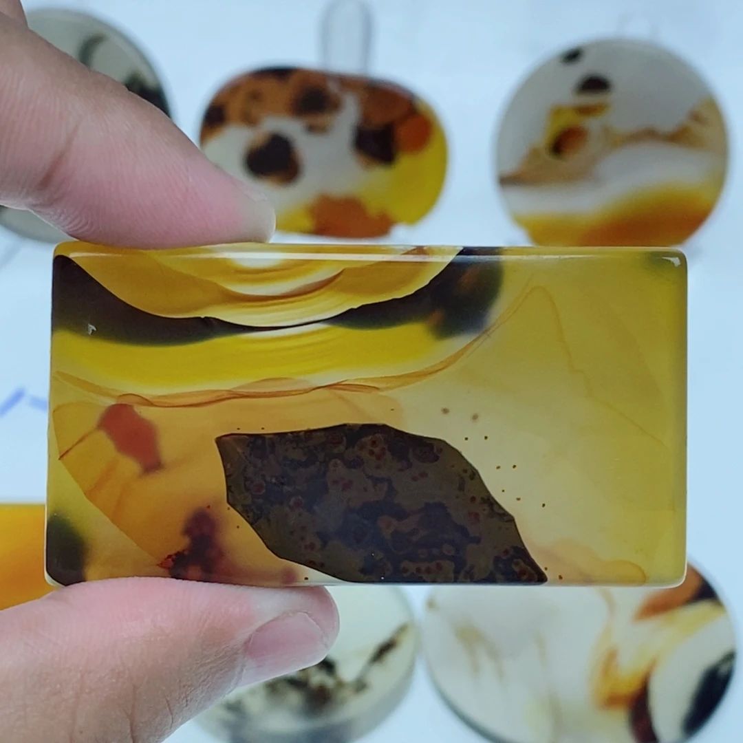 玛瑙/玉髓未镶嵌珠宝半成品