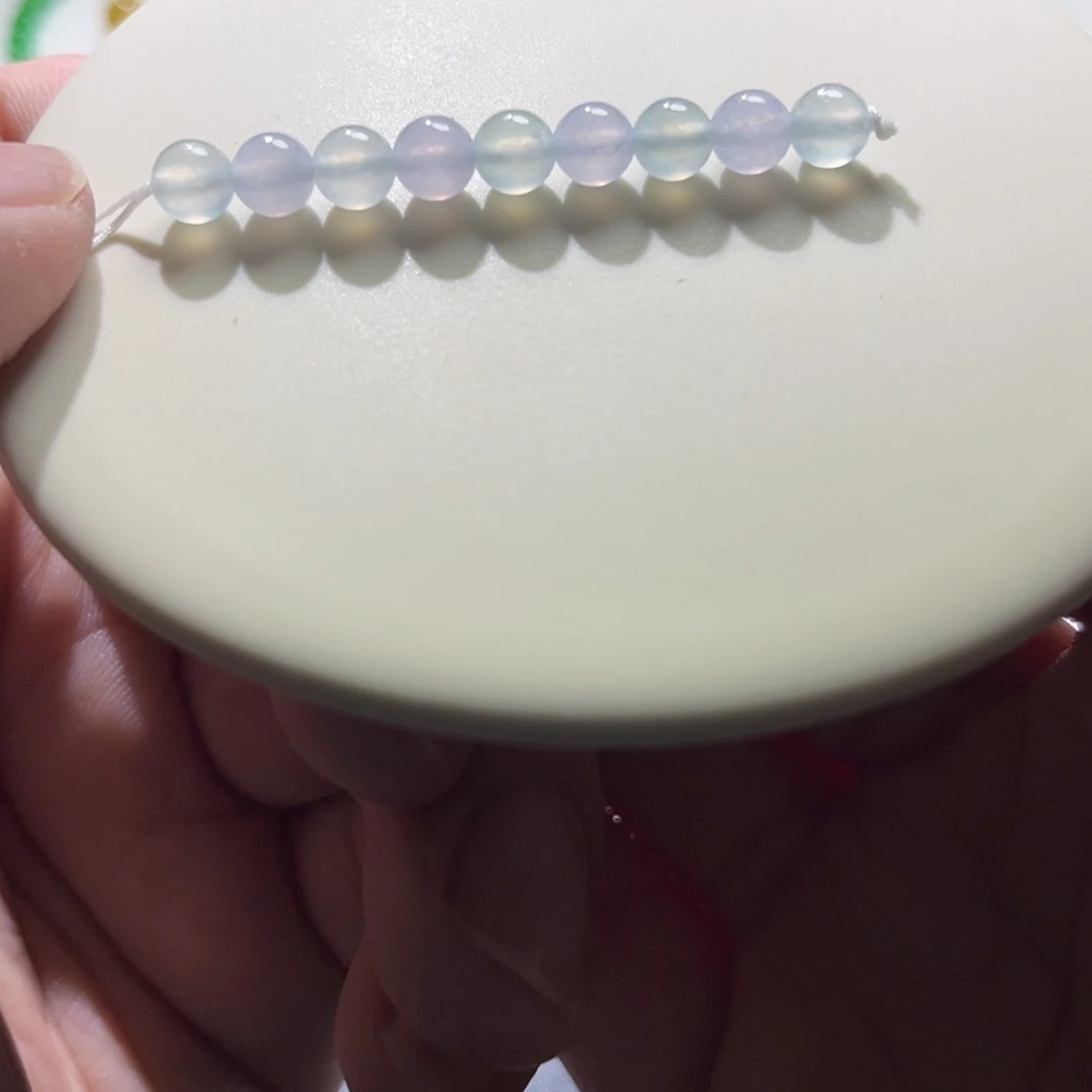 散珠翡翠裸石6mm多样性发一颗