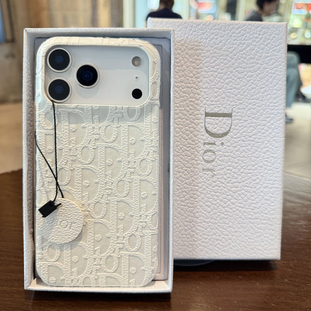 简约半包iPhone17promax手机壳适用D家苹果16白色15pm网红14/13女