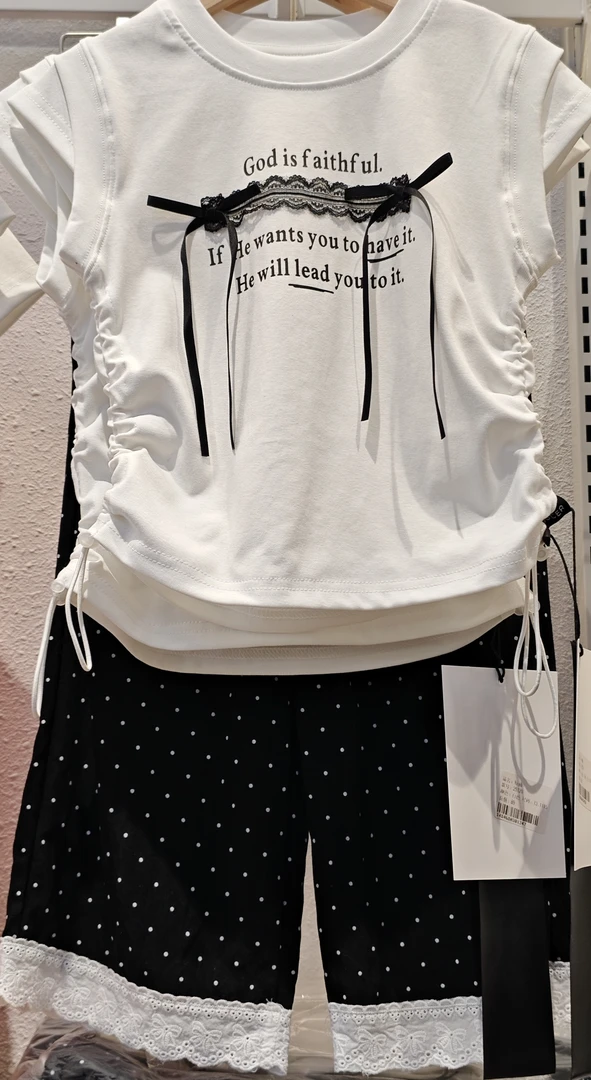 夏季新款女童立体蝴蝶结上衣字母印花短袖配波点裤蕾丝拼接阔腿裤