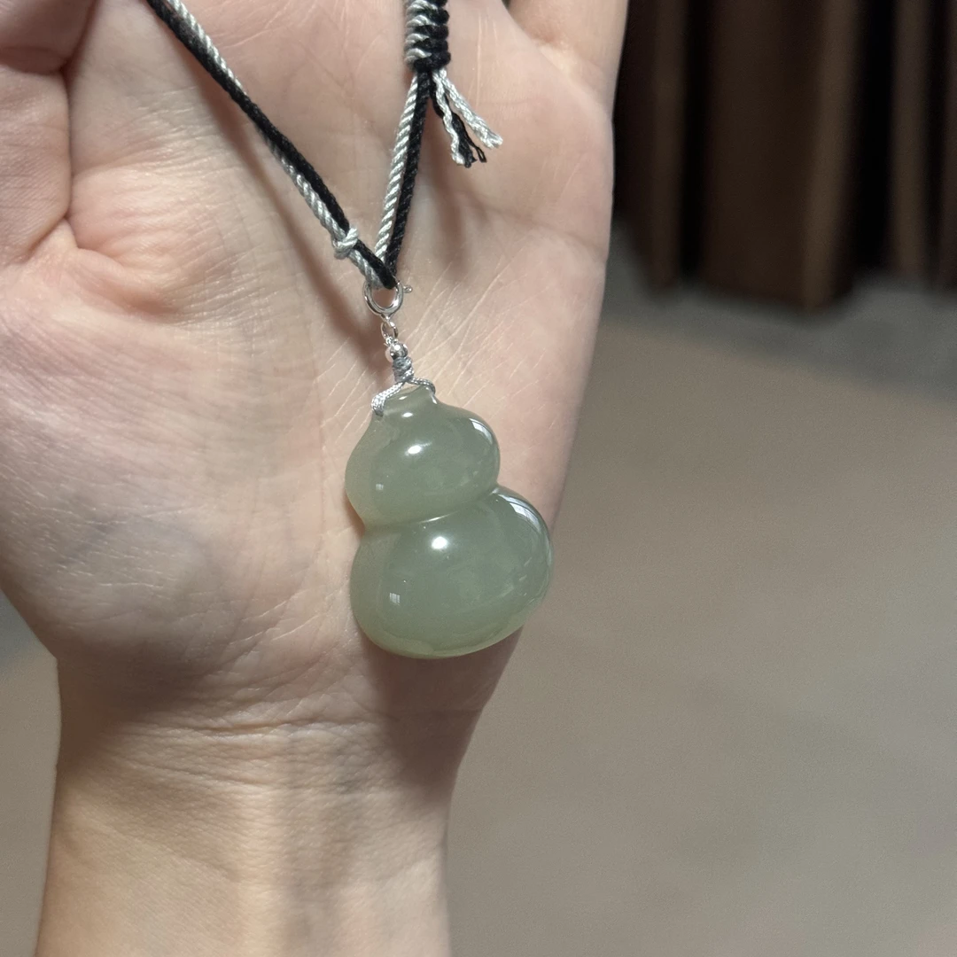 天然和田玉晴水猫眼葫芦吊坠-SS25120312（多样性发货）