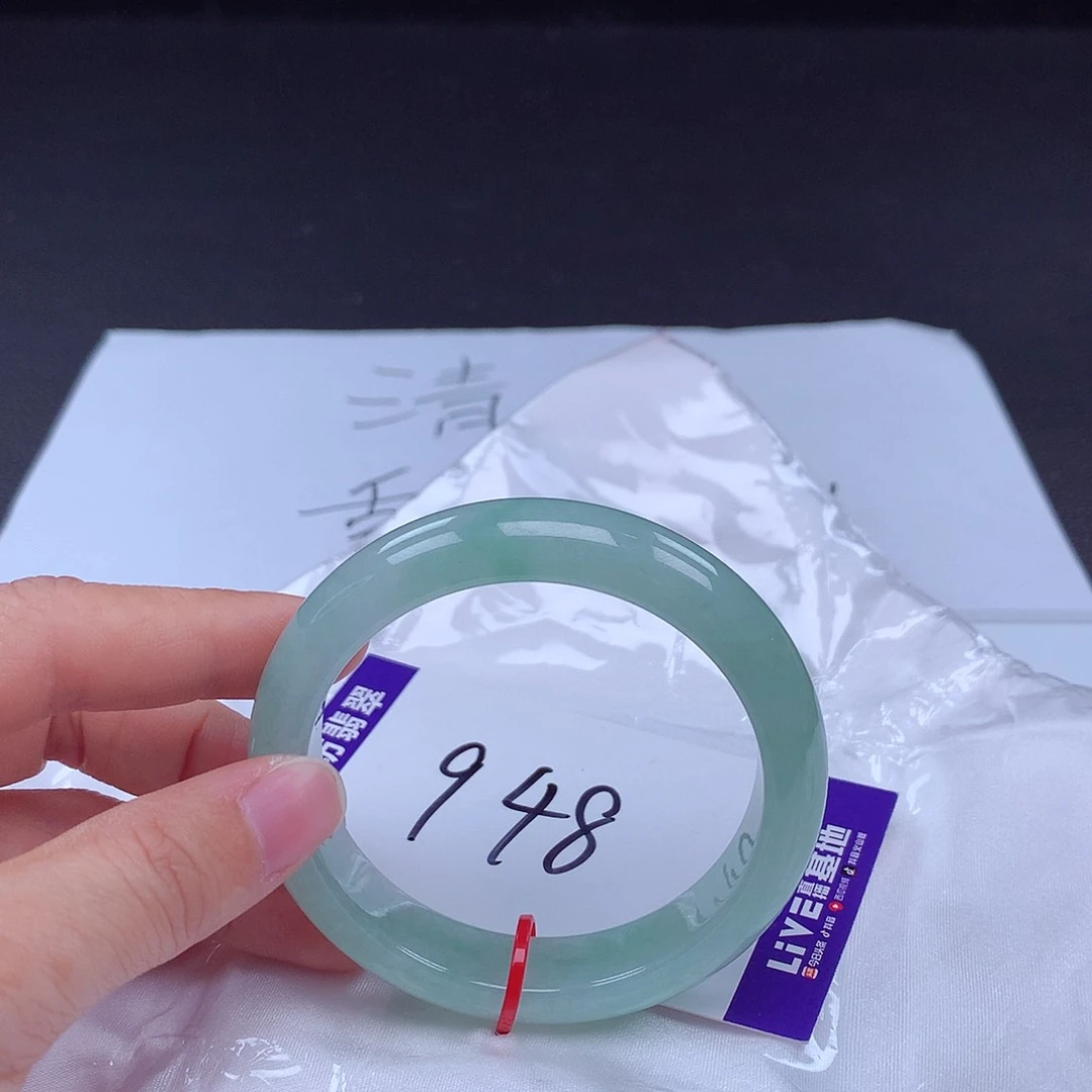 翡翠手镯未镶嵌手镯001601