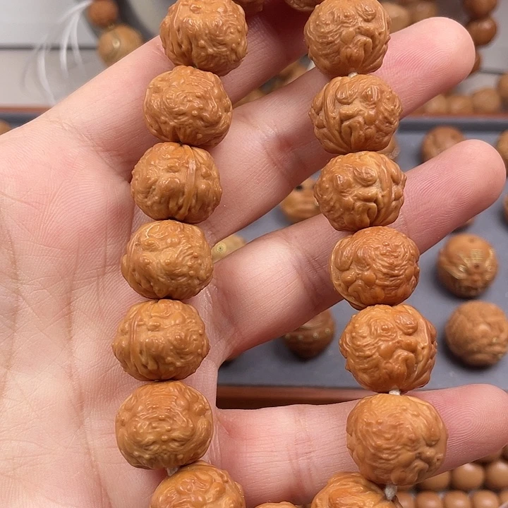 金蟾手持全品猴头