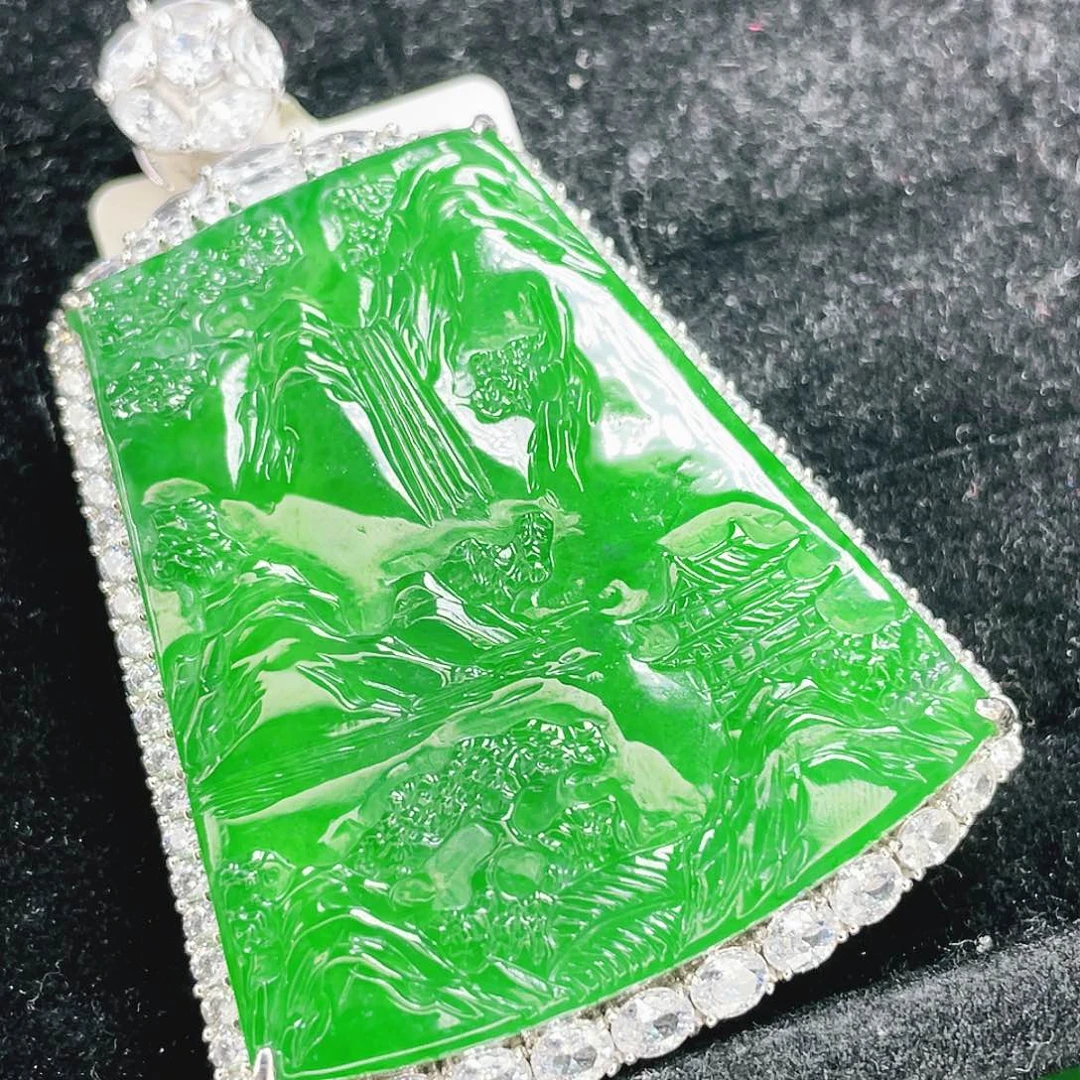 翡翠未镶嵌颈饰16