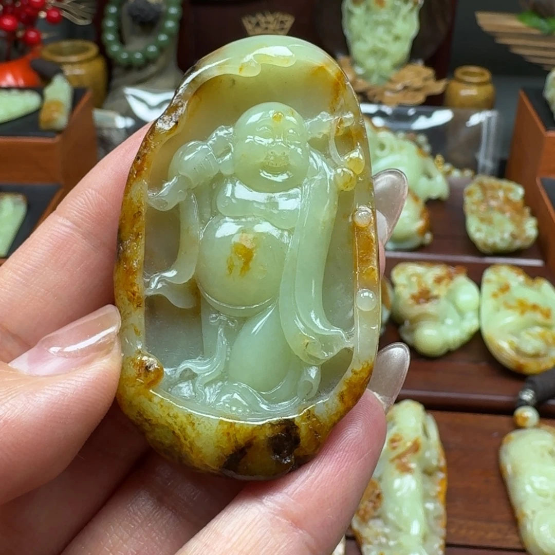 岫岩河磨玉（透闪石质玉）未镶嵌把件