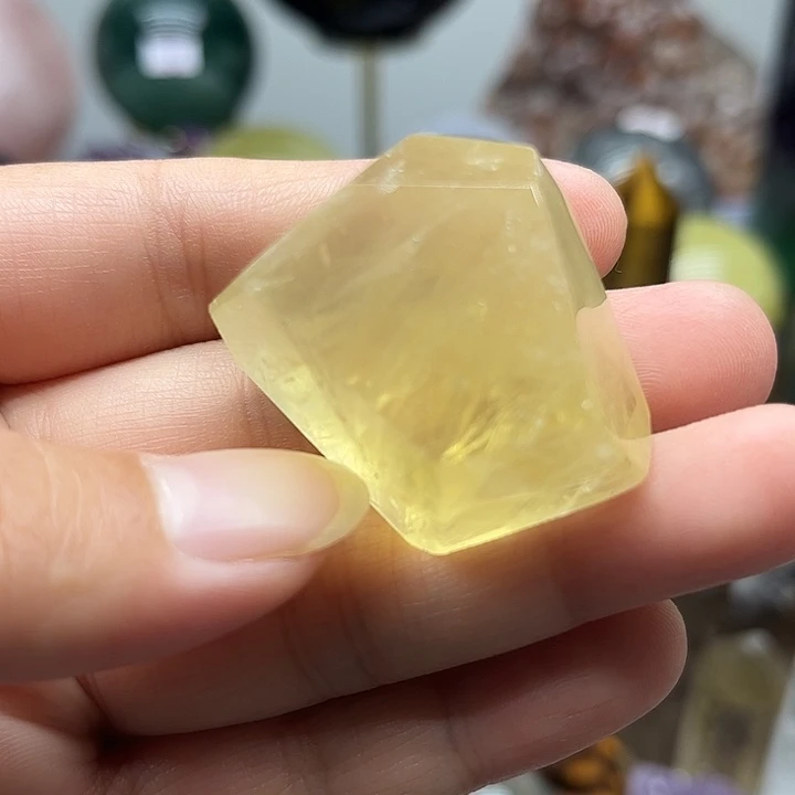 未镶嵌珠宝半成品水晶35克黄水晶随形