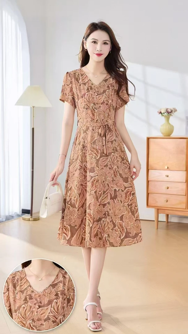 2505薄款V领腰带常规A字裙碎花中老年女装夏季时尚修身清凉感