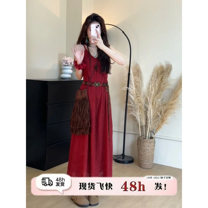 文文专属-法式镂空惊艳全场吊带连衣裙女2025新款高级感气质V领
