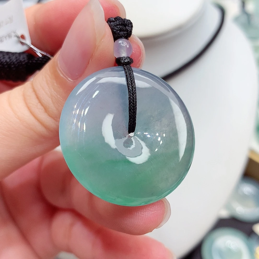 颈饰未镶嵌翡翠翡翠99，29.7/5.2