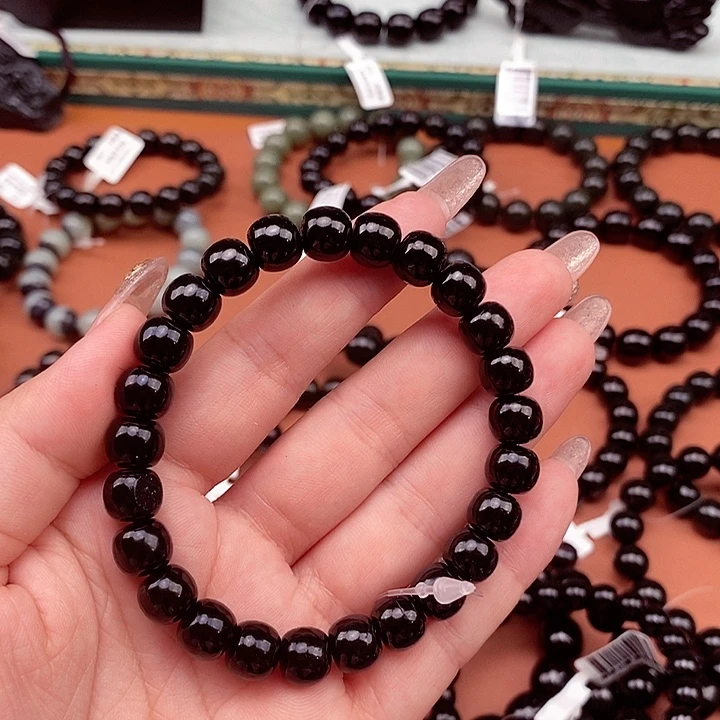 *****颈饰未镶嵌和田玉