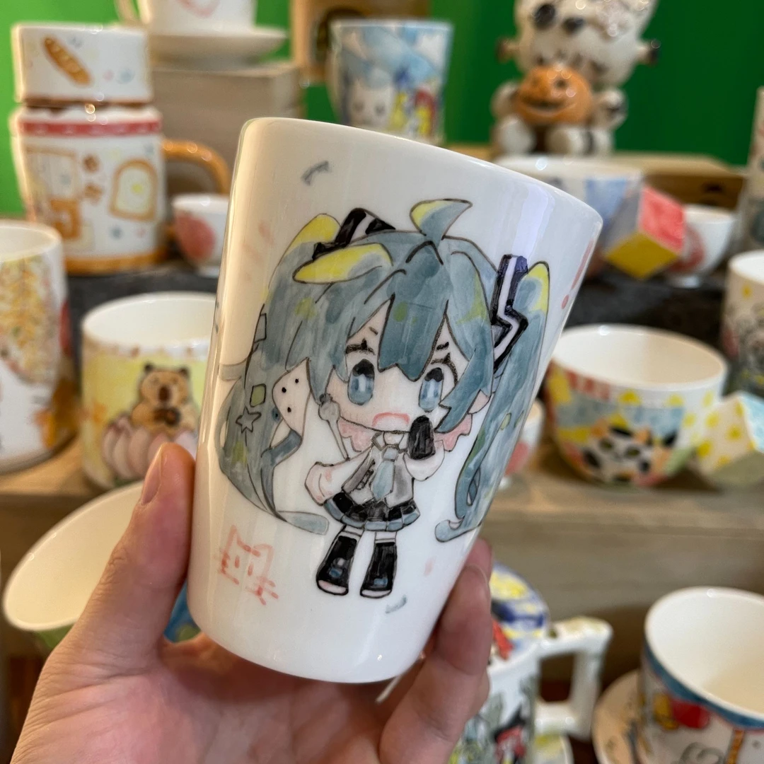 49-手绘釉下彩创意水杯
