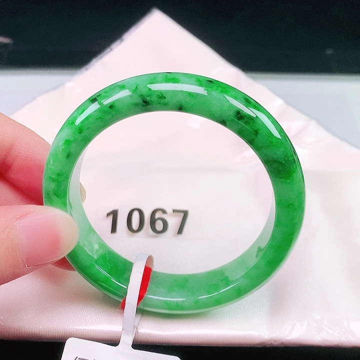 翡翠未镶嵌手镯1067
