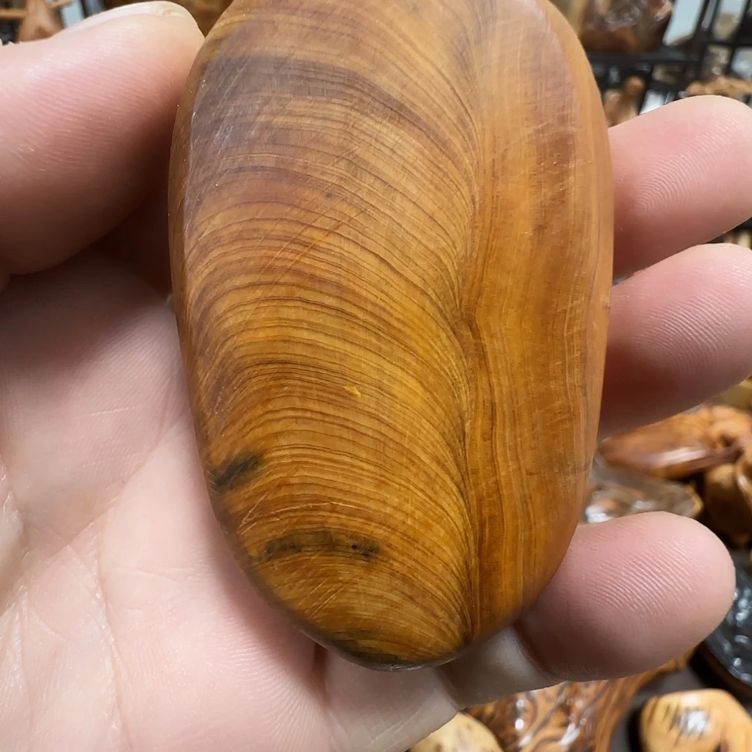 柏木（崖柏）开播福利太行陈化黑油闻香手把件