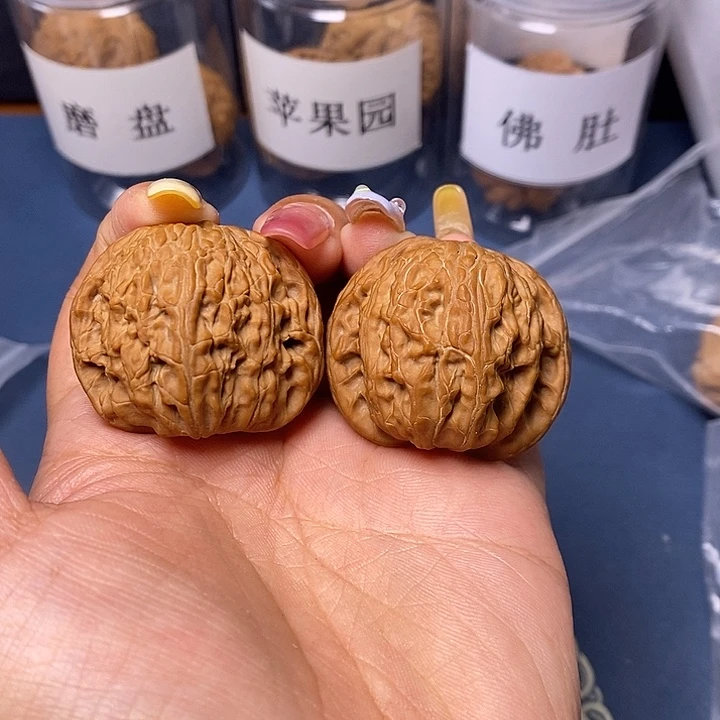 文玩核桃把件38磨盘