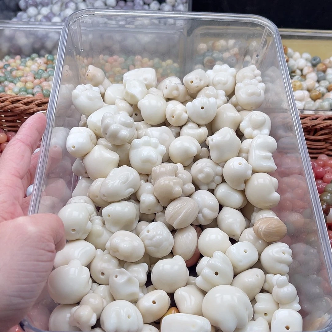 白玉菩提吊坠B/16-20mm/3颗瑕疵牙牙果不售后