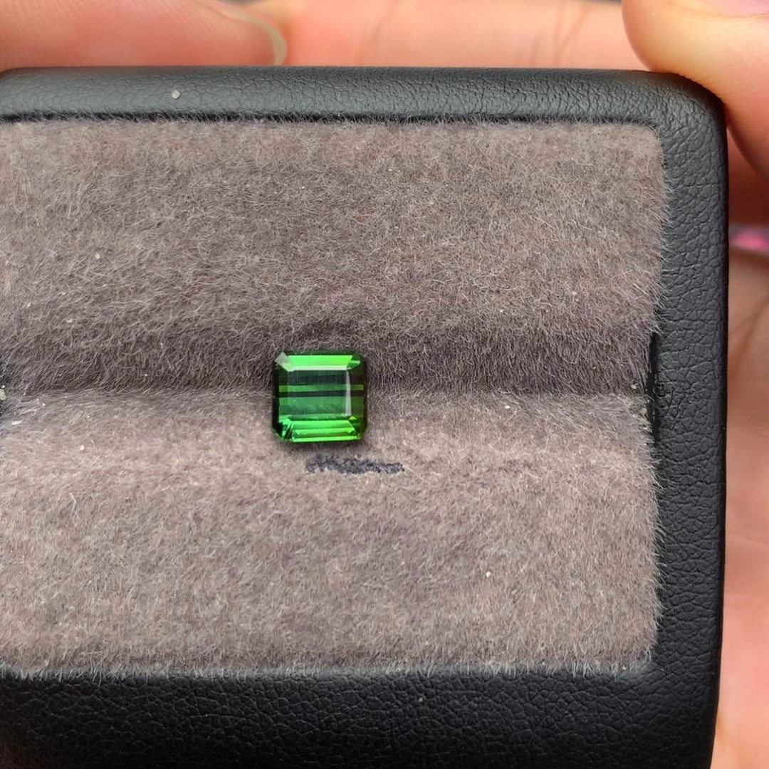 未镶嵌裸石碧玺1.59ct