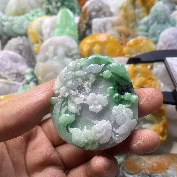 定制翡翠未镶嵌天然翡翠