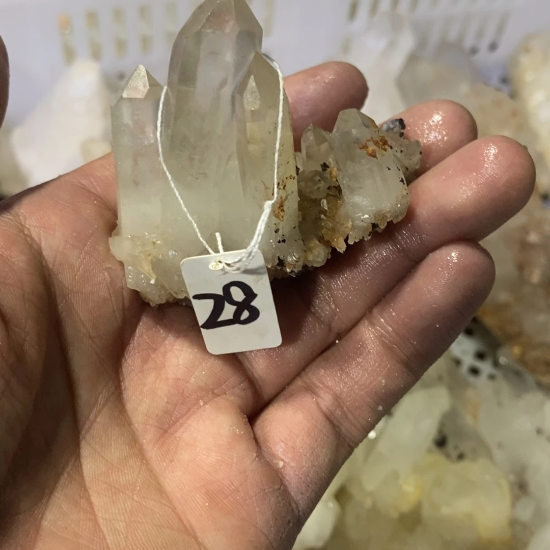 水晶水晶原石摆件未镶嵌?****?