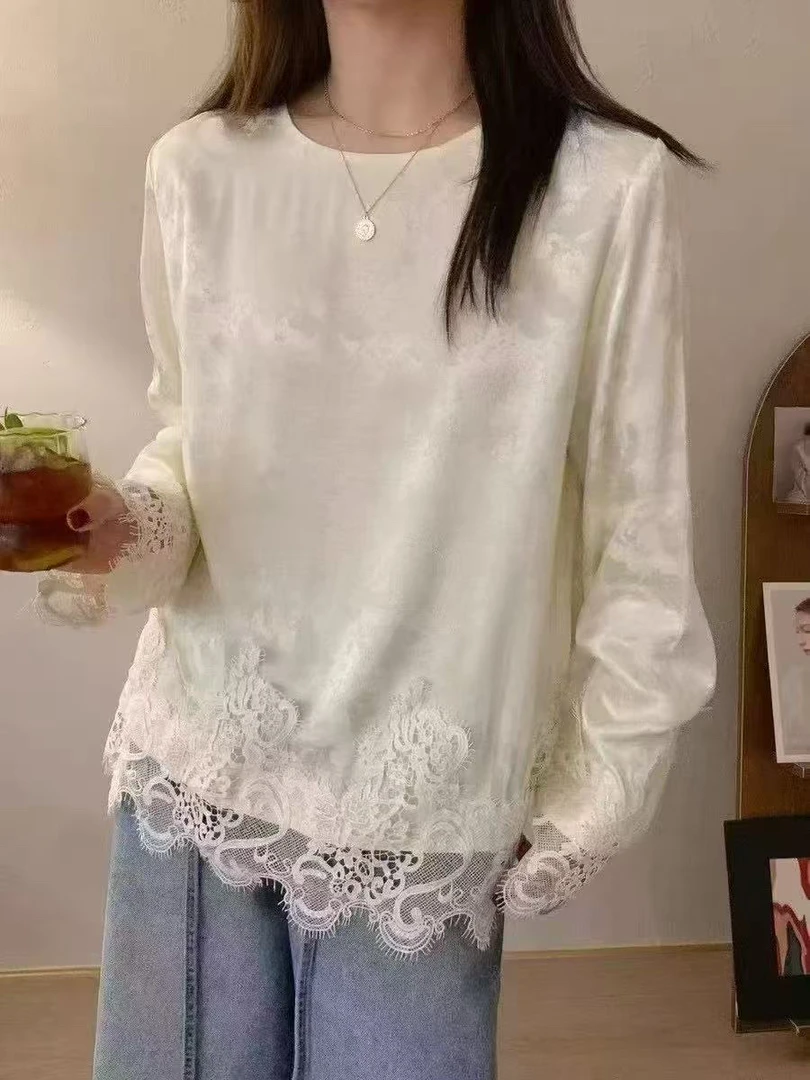2025年春款蕾丝打底衫时尚百搭圆领宽松显瘦