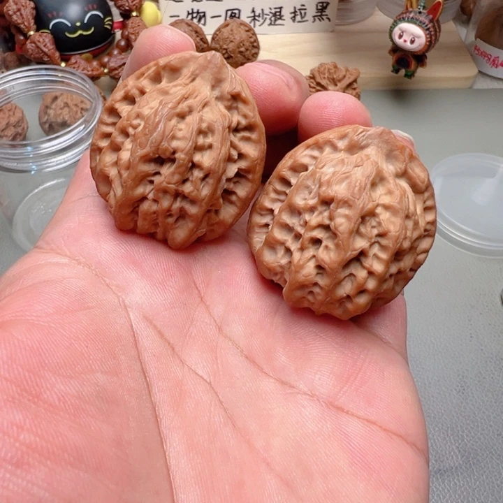 姬***政文玩核桃吊坠39尺全品佛肚