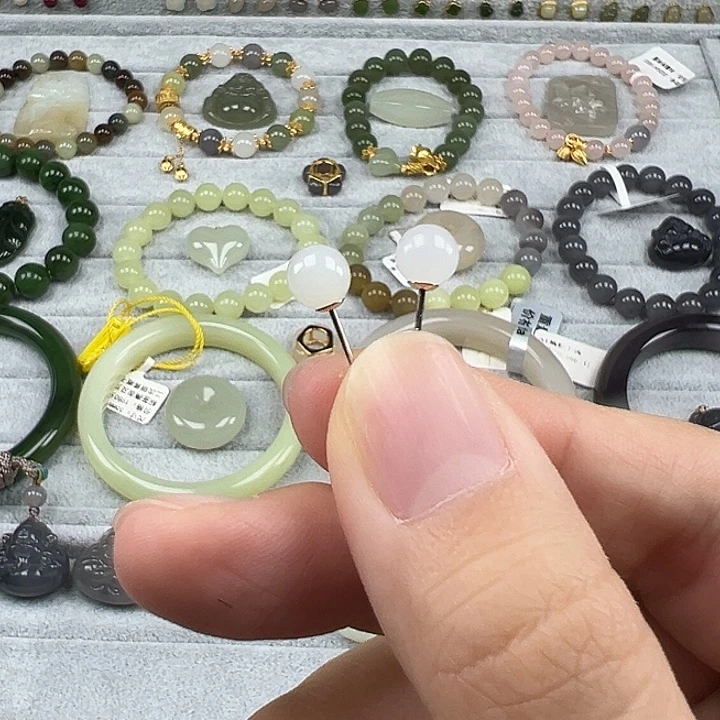 和田玉未镶嵌珠宝半成品