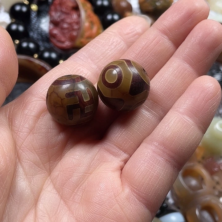 玛瑙/玉髓未镶嵌挂件