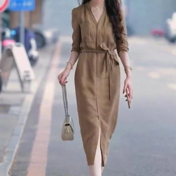 新款简约百搭精品减龄显瘦气质洋气女装