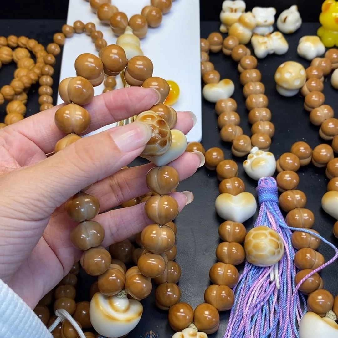 爱***坦吊坠猴头核桃全品屁桃