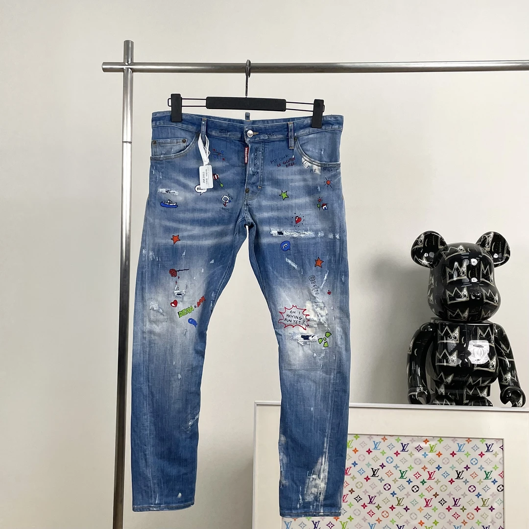 未使用 maje 2863/DSQUARED 2 仿旧泼漆效果磨破牛仔裤