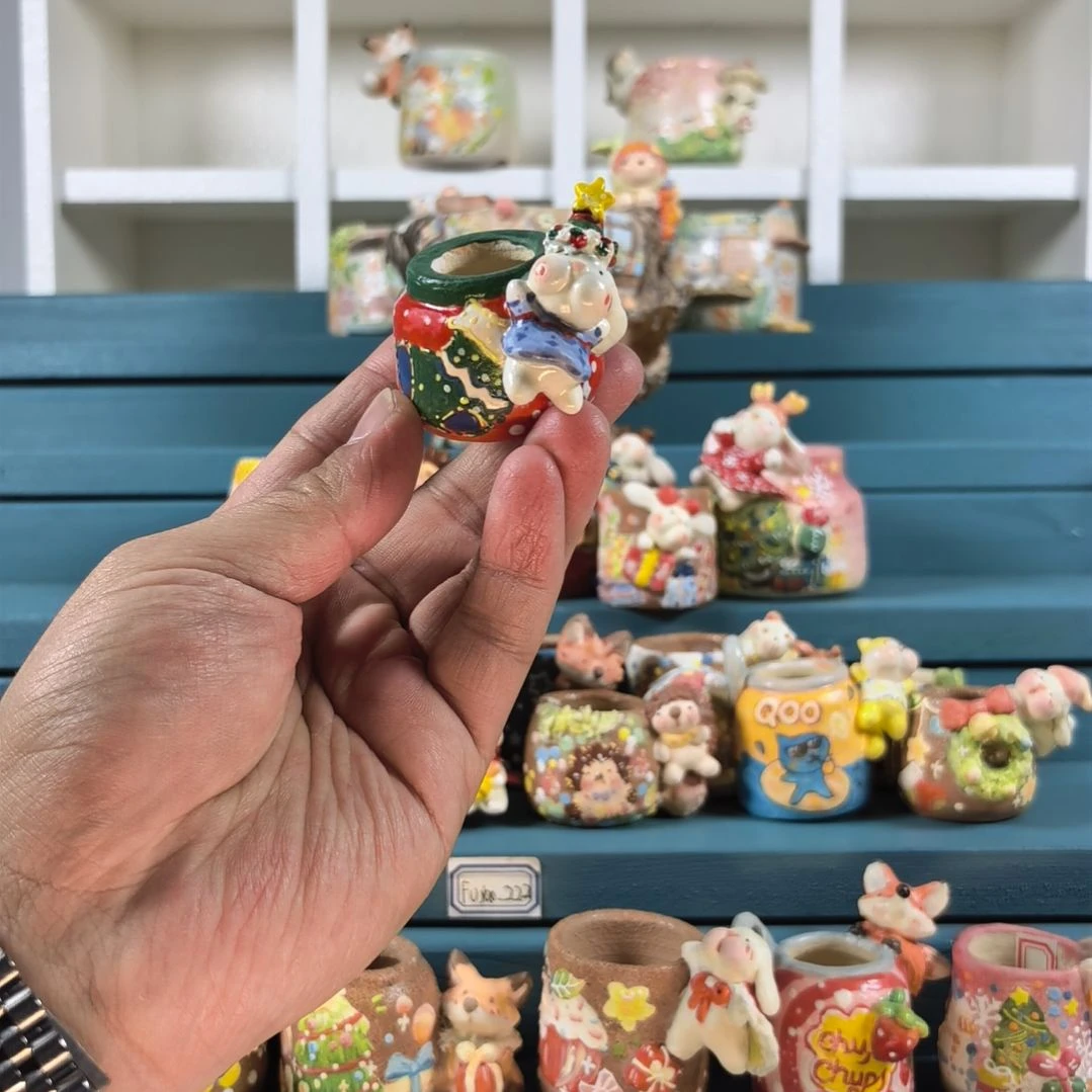 蓝裙子小兔 圣诞 手绘多肉花盆