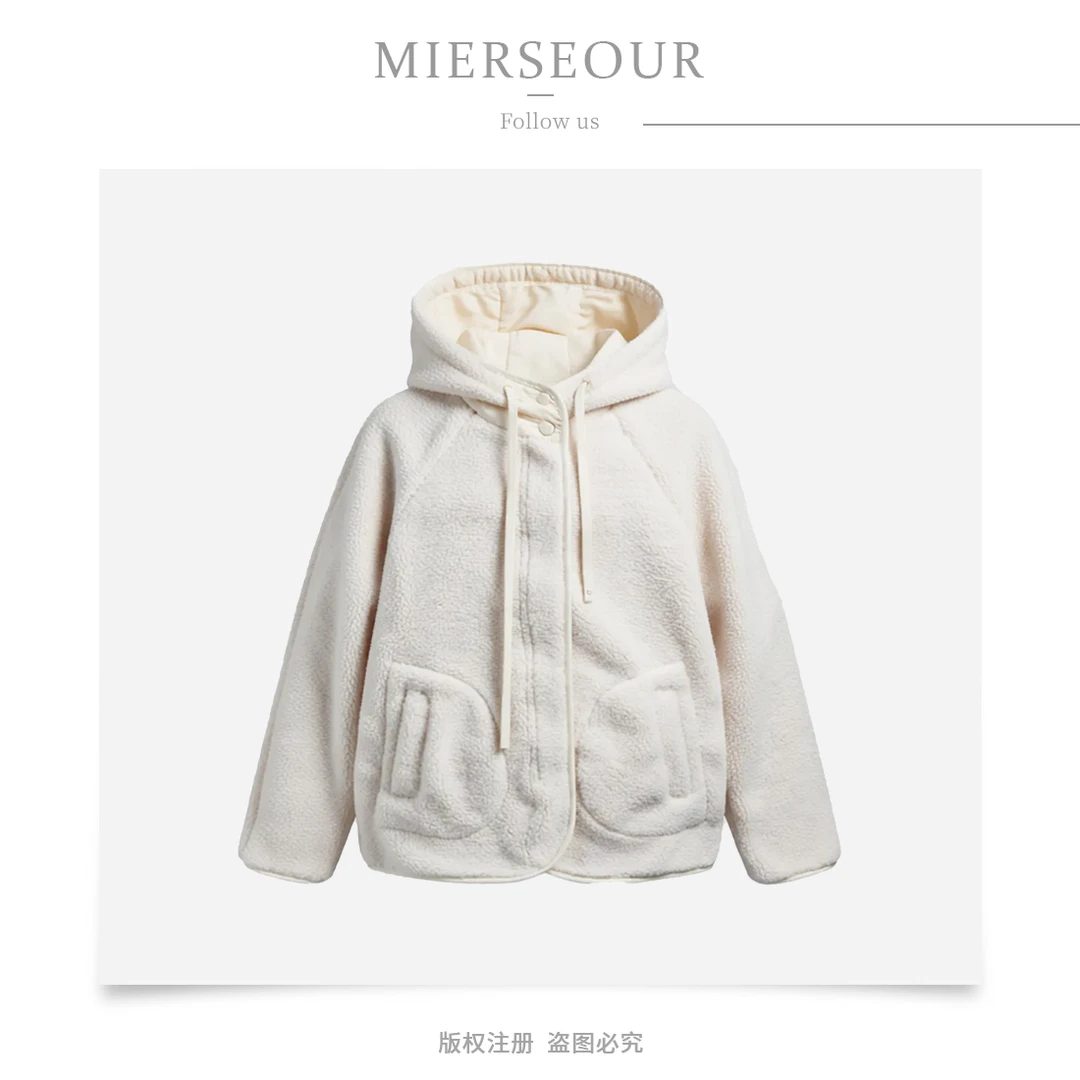 女连帽短外套秋冬季单排扣大衣短款白色开衫