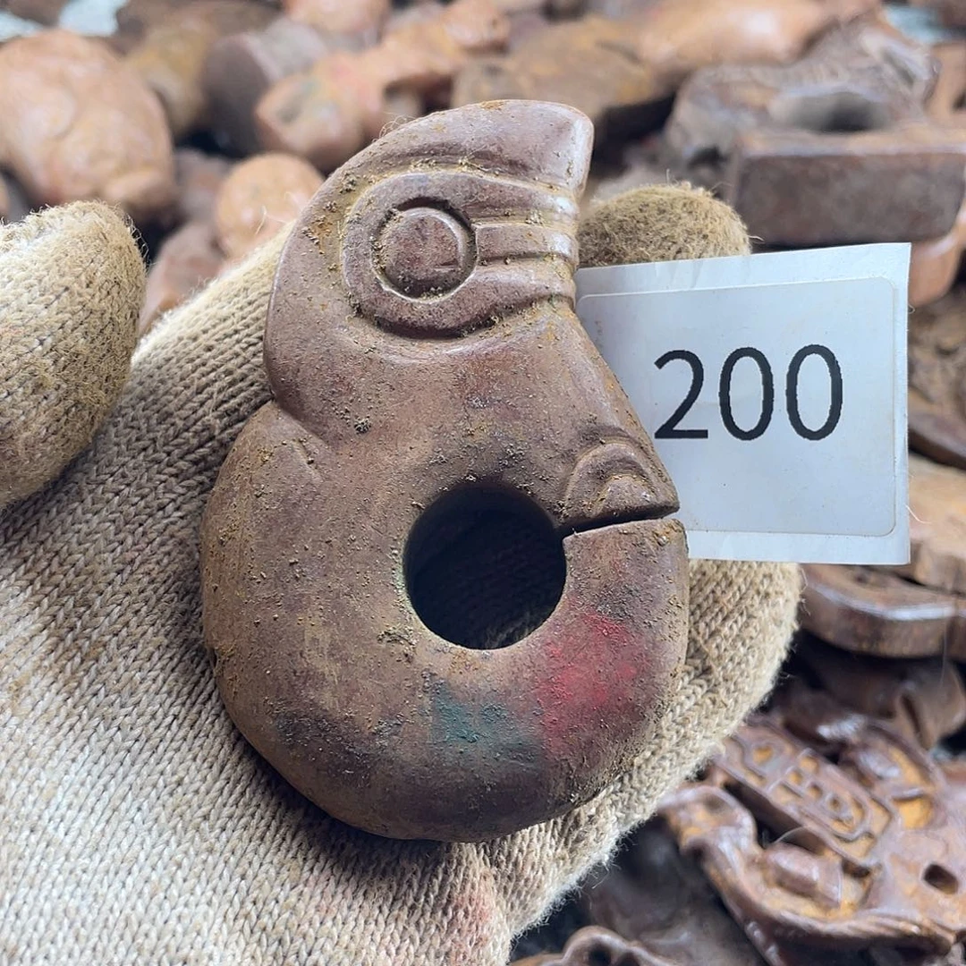 和田玉（糖玉）未镶嵌挂件