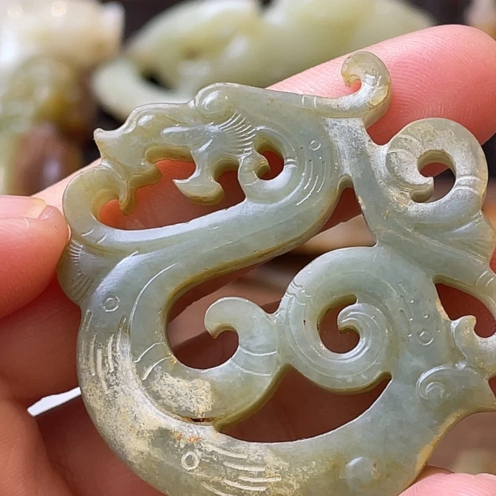 和田玉（糖玉）未镶嵌颈饰