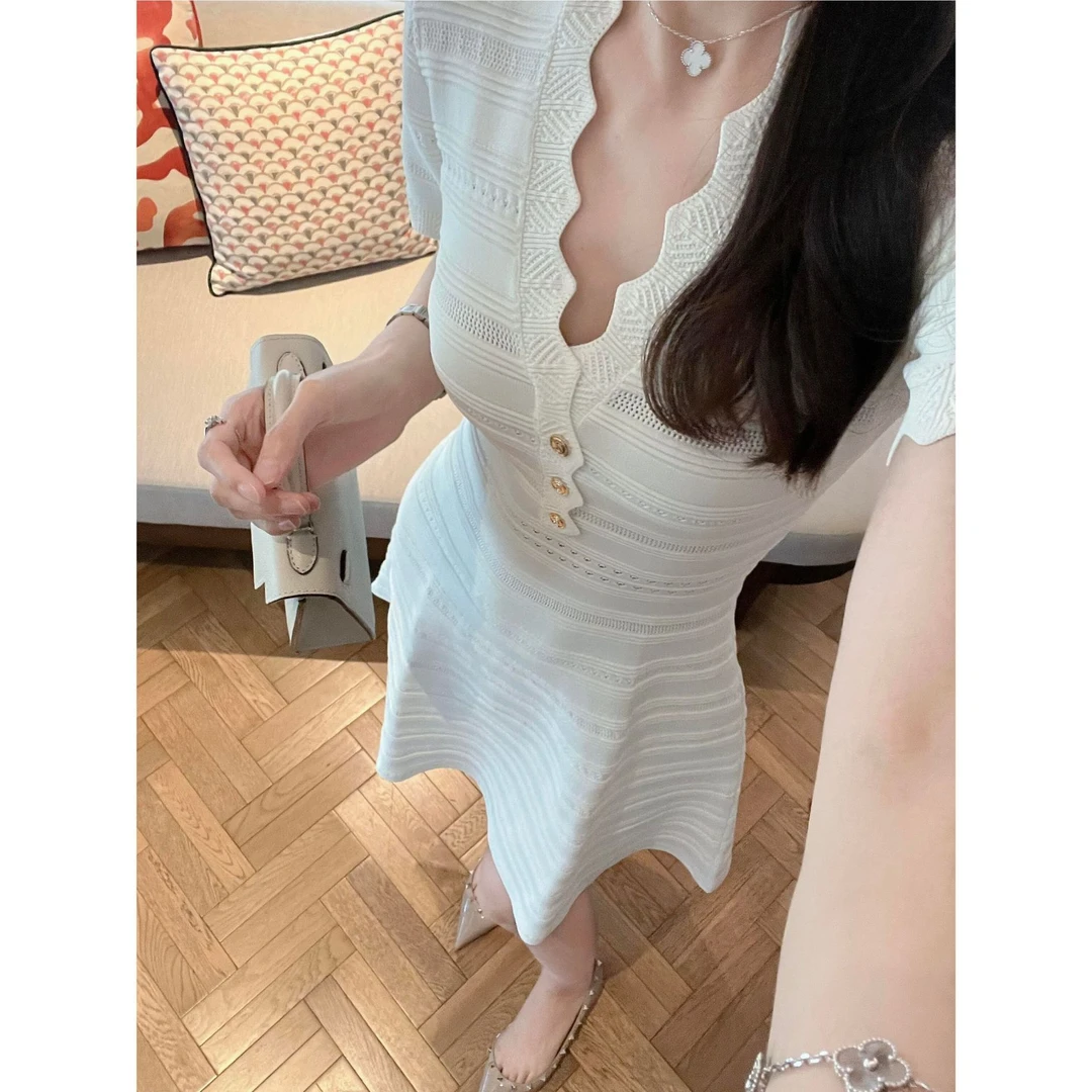 GIOIO高级感甜美风连衣裙女修身温柔气质名媛风字裙收腰短袖领