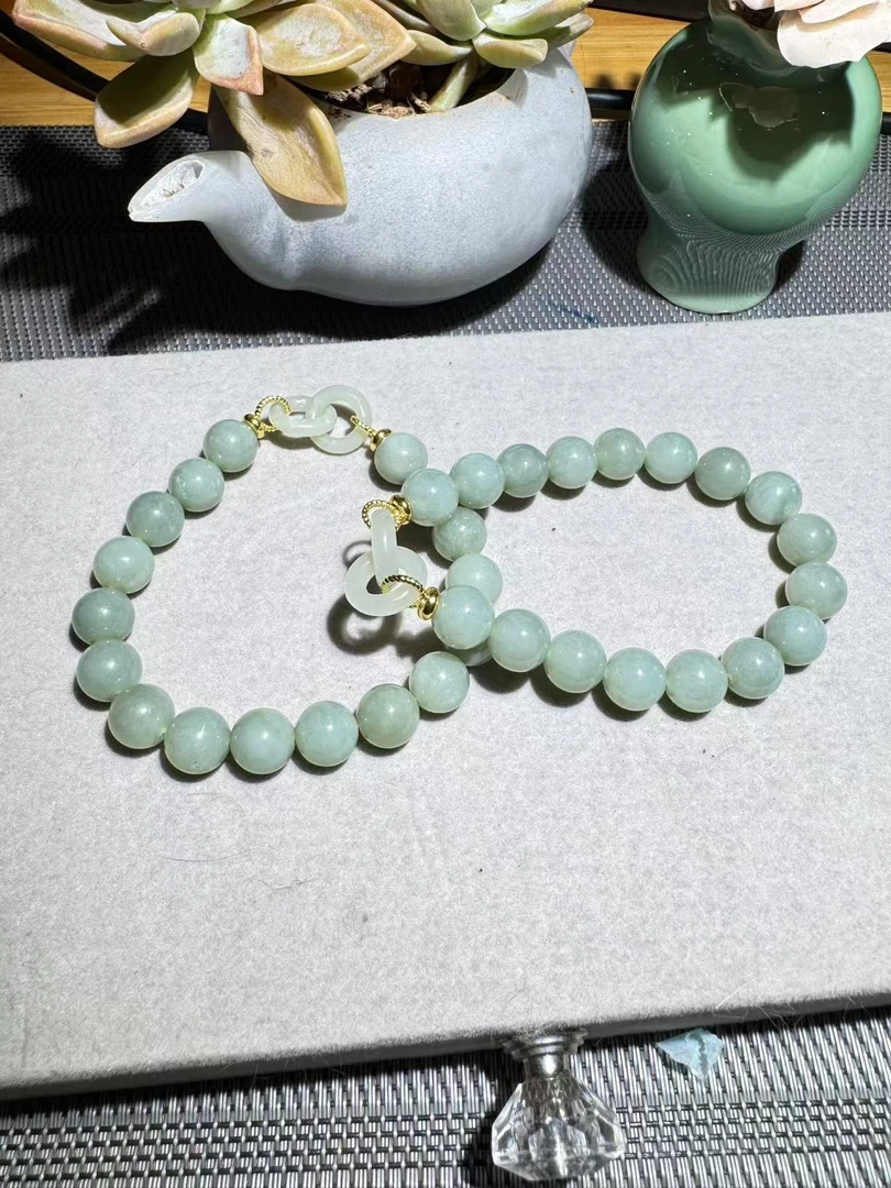 D009 天然和田玉手串 拍一发一多样性发其一
