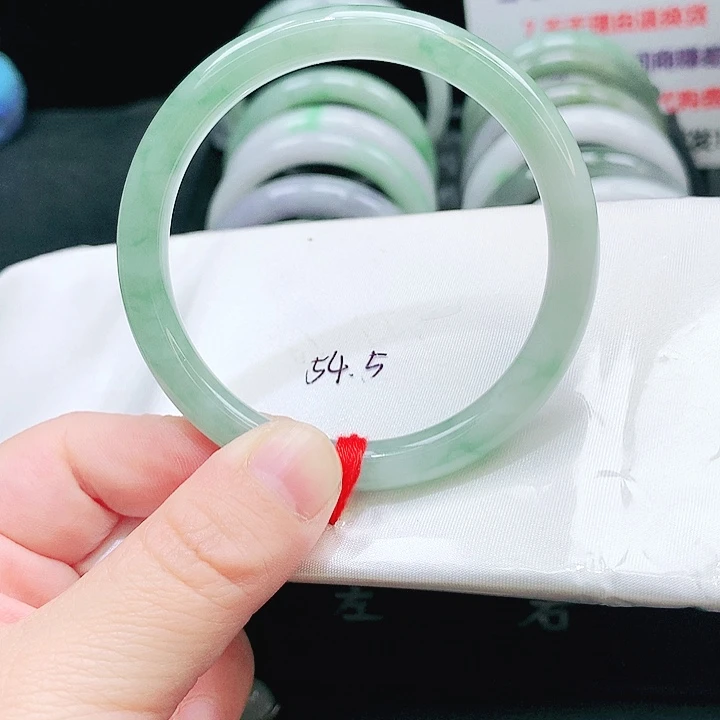翡翠未镶嵌手镯116