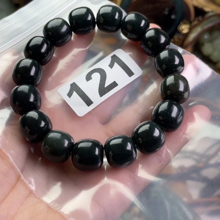 和田玉吊坠未镶嵌