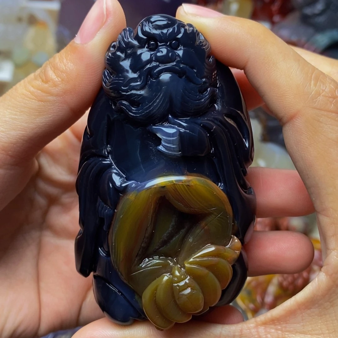玛瑙/玉髓手把件未镶嵌